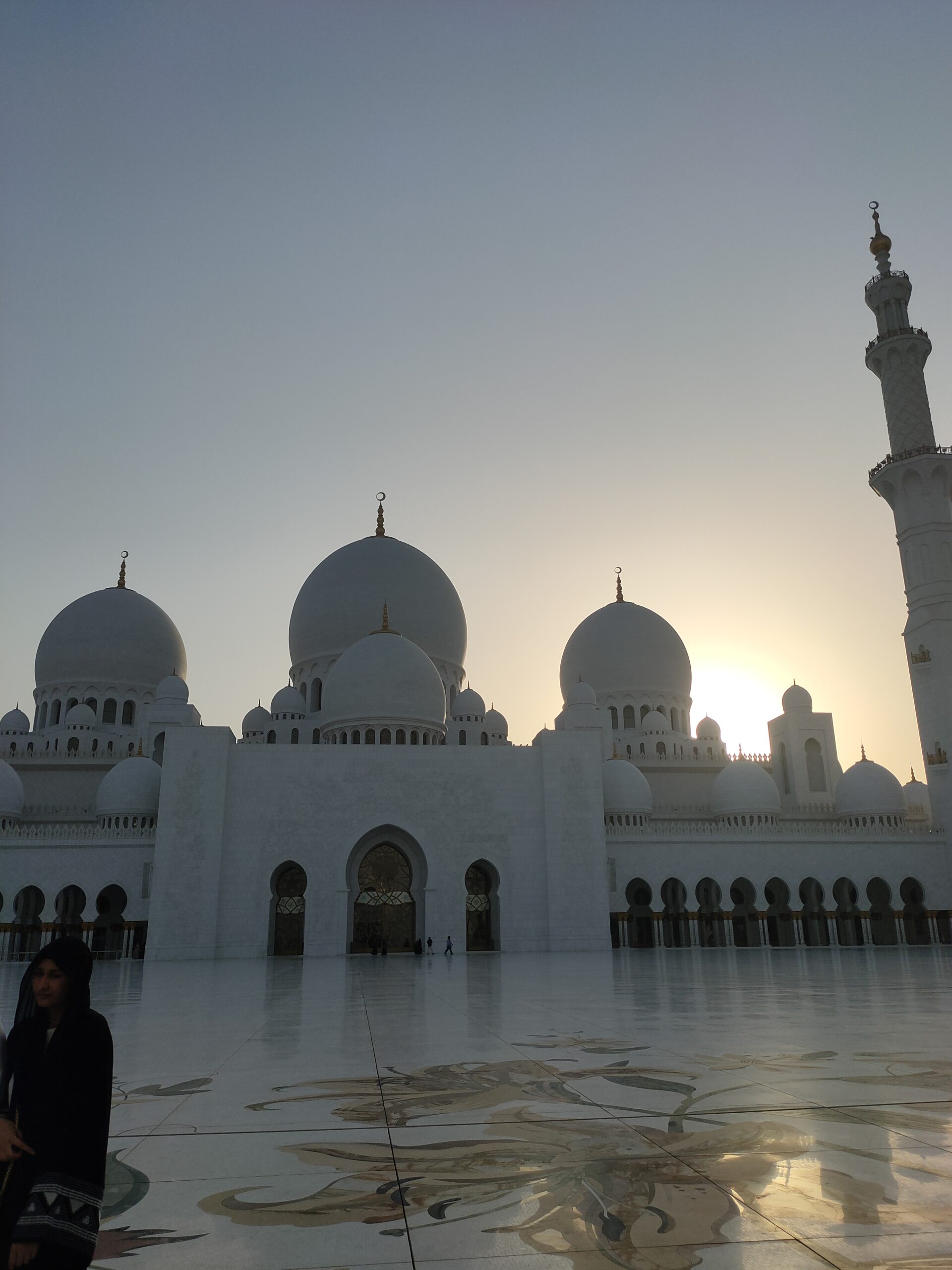 Abu Dhabi, UAE Cost of Living: How I Spent SGD6,870 in One Month (And Why I Loved Every Bit of It)