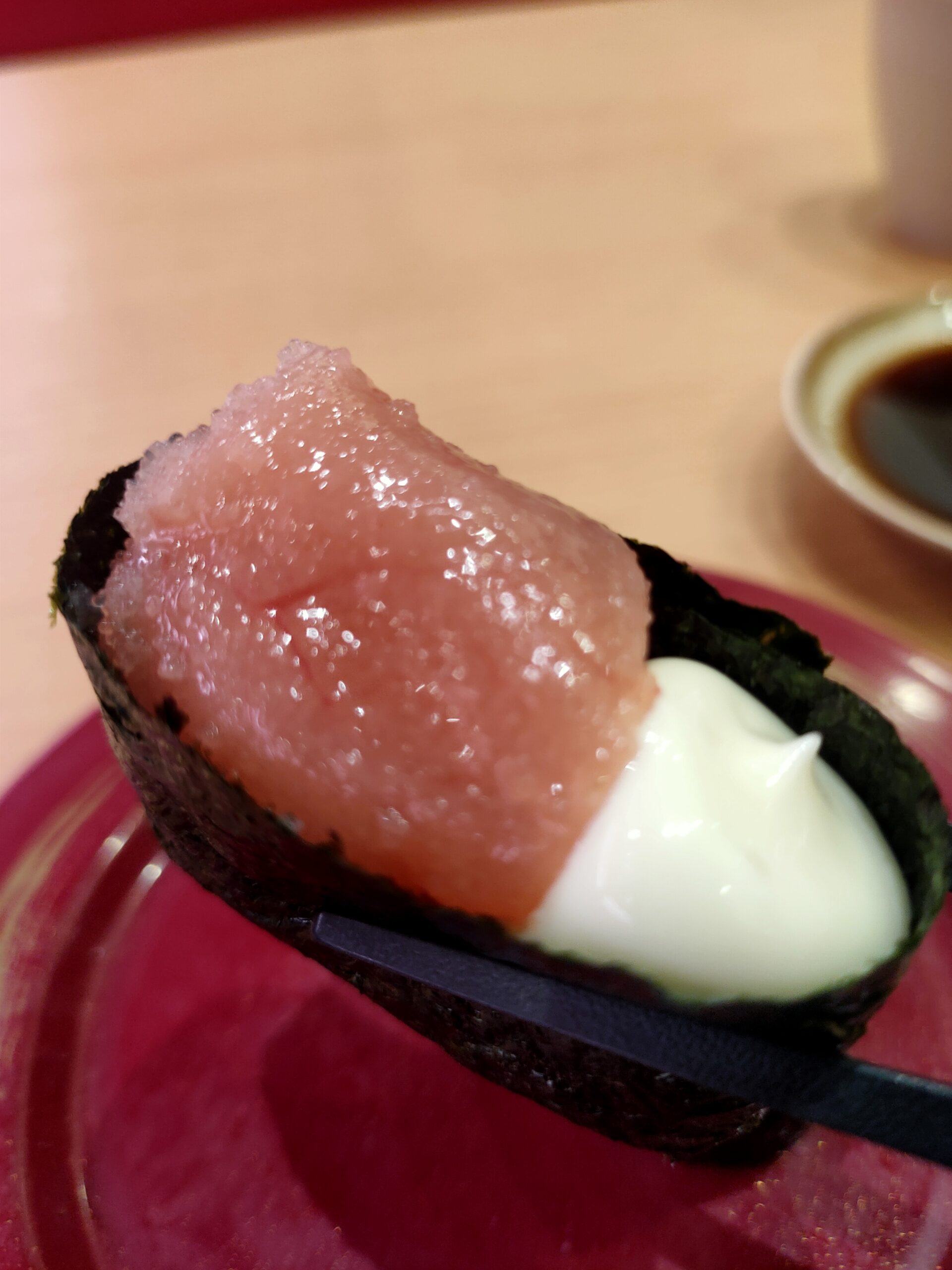 🍣 Kura Sushi: Budget Conveyor Sushi + Gacha Game Combo in Japan